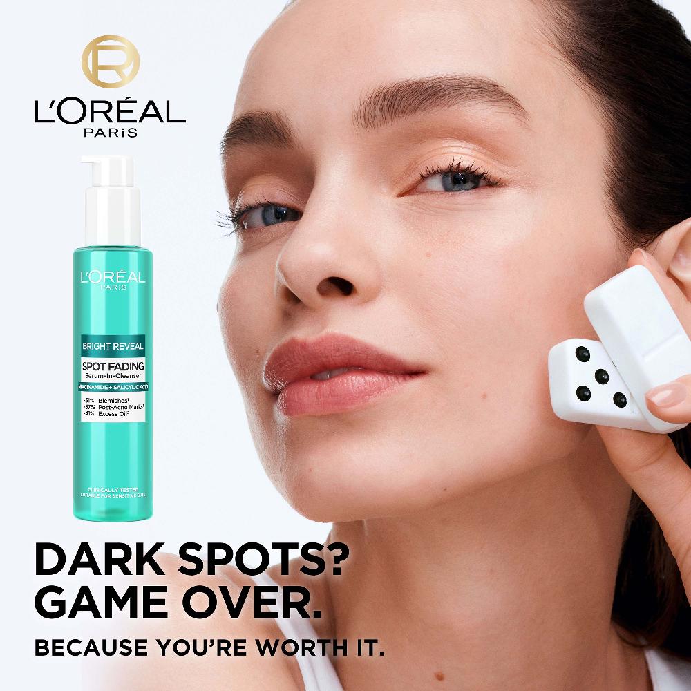 Lookfantastic L'Oréal Paris Bright Reveal Flecken Bleichendes Serum-in-Reinigungswasser With Nicotinamid And Salizylsäure 150 ml