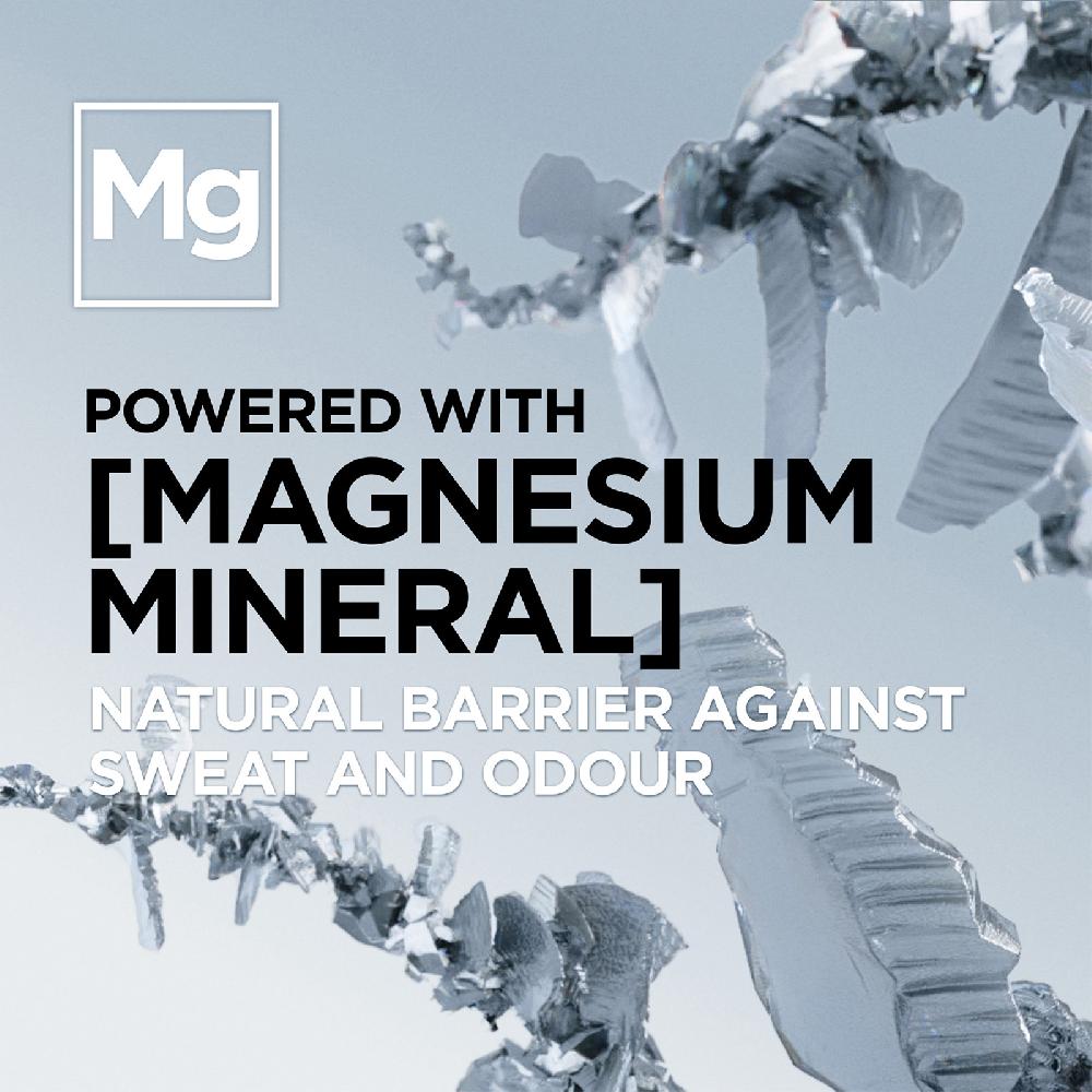 Lookfantastic L'Oréal Paris Men Expert Hypoallergenes Deodorant Mit 48-Stunden-Schutz 250 ml