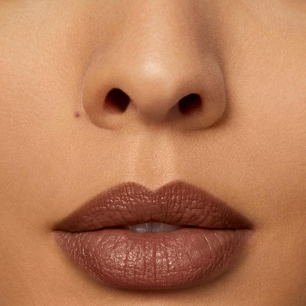 Lookfantastic Laura Mercier Rouse Essentiel Silky Crème Lippenstift Reisegröße – Brun Naturel