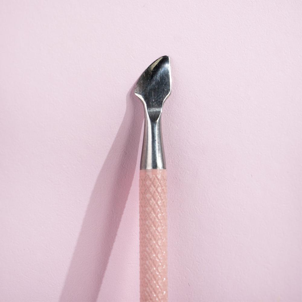 Lookfantastic Brushworks Cuticle Pusher