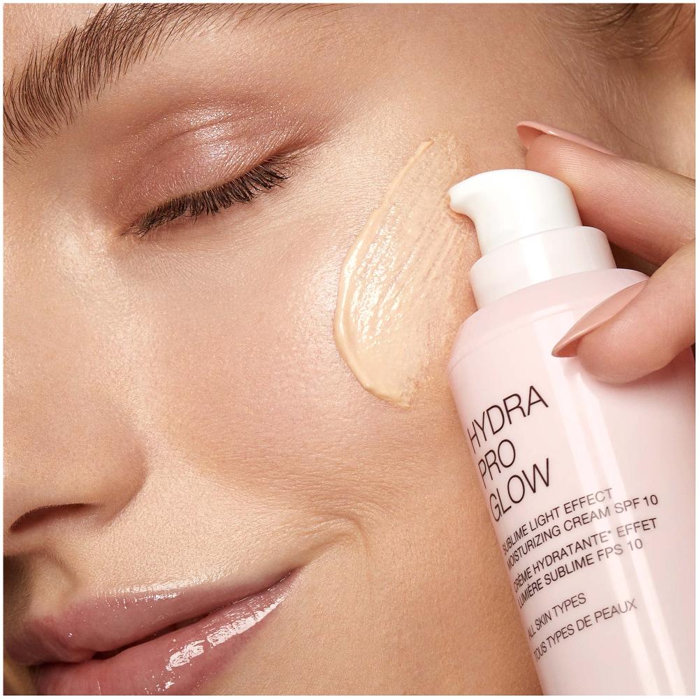 Lookfantastic KIKO Milano Hydra Pro Glow 50 ml