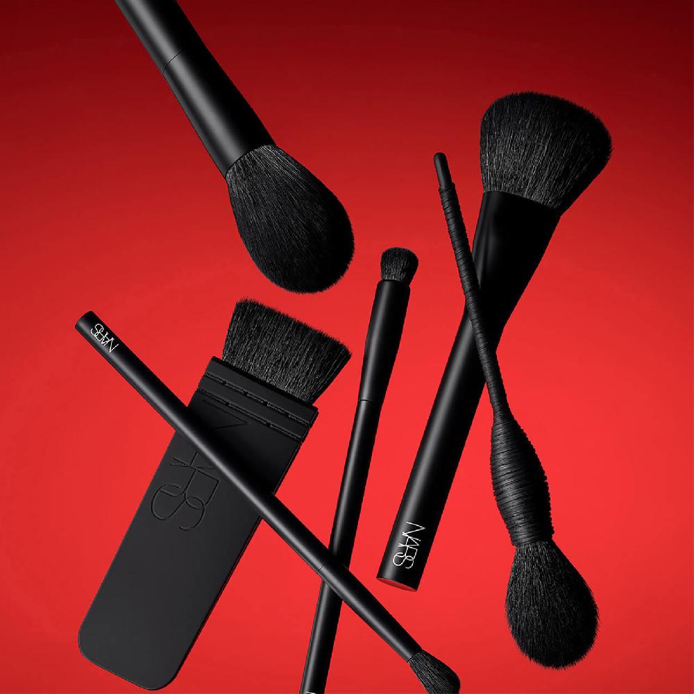 Lookfantastic NARS Powder Brush