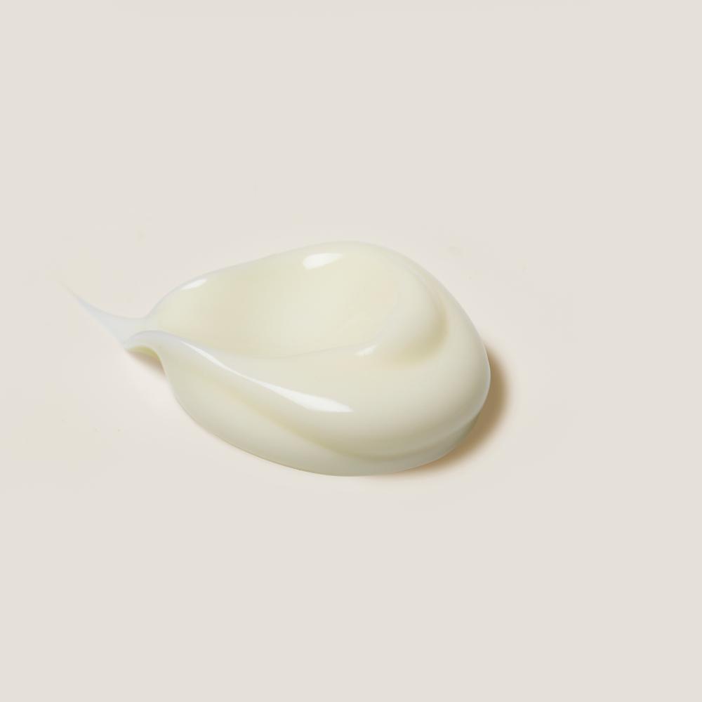 Lookfantastic Omorovicza Glam Glow (150ml)