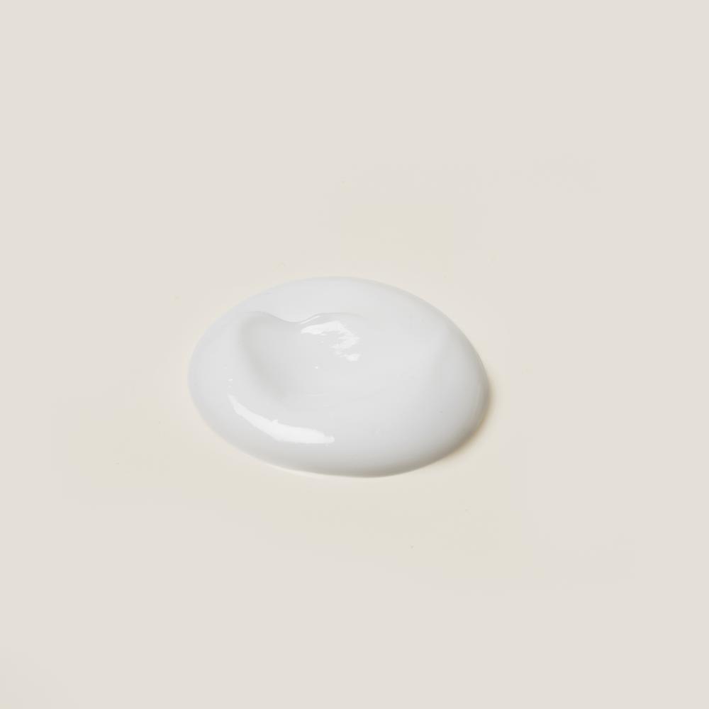 Lookfantastic Omorovicza Youthful Hands 75ml