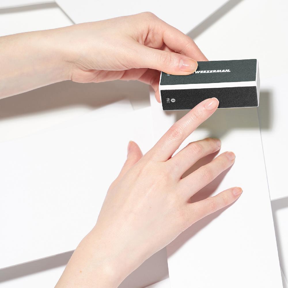 Lookfantastic Tweezerman Maniküre-Kit