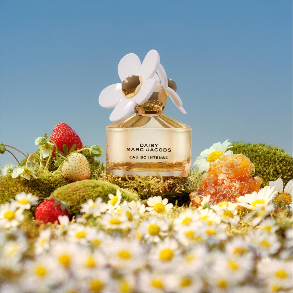 Lookfantastic Marc Jacobs Daisy Eau So Intense Eau De Parfum 30 Ml