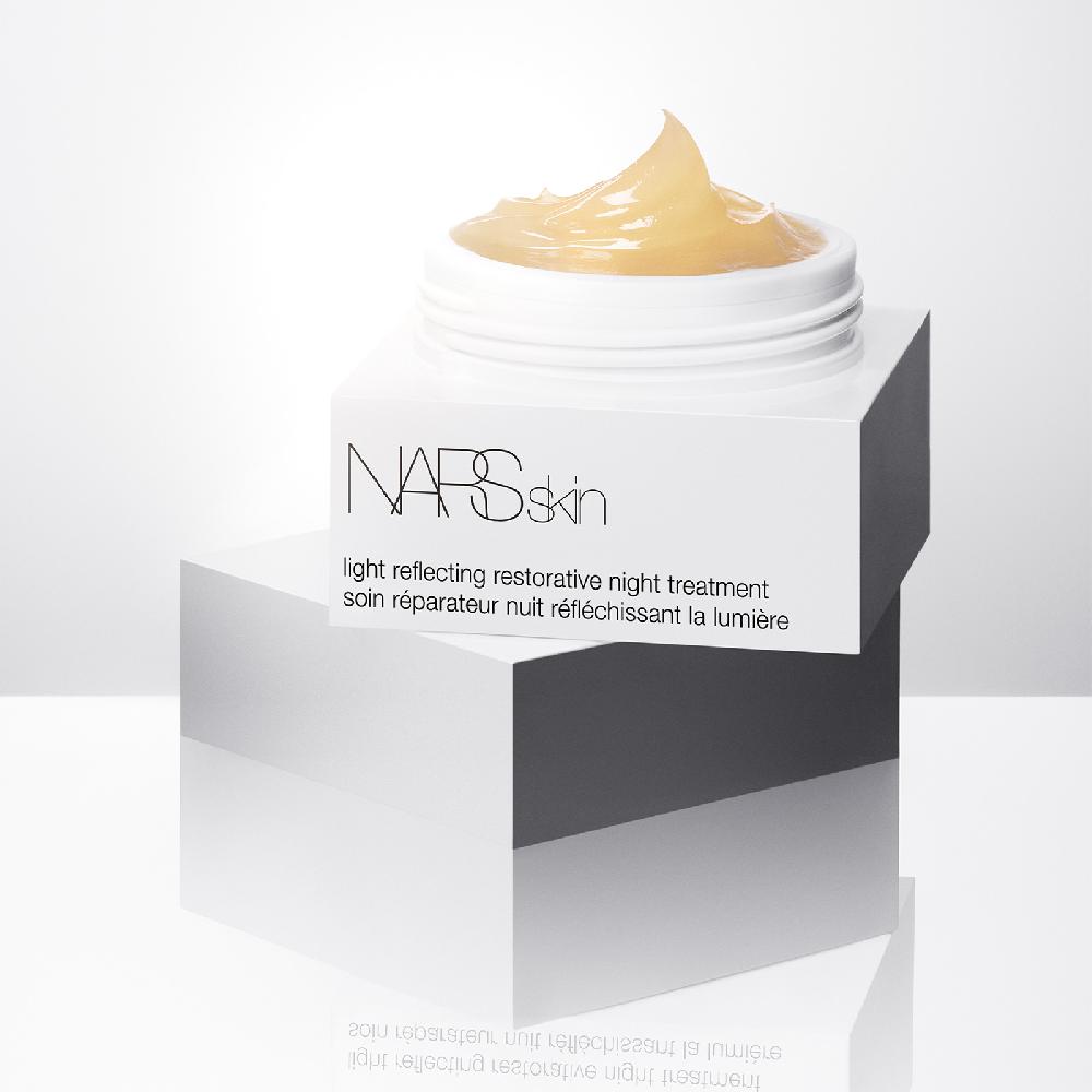 Lookfantastic NARS Skin Light Reflecting Erholsame Nachtbehandlung 30 Ml