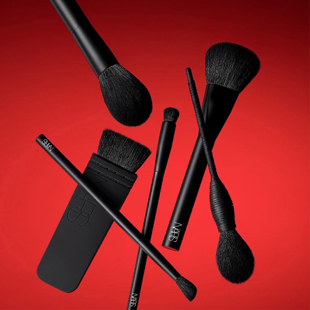 Lookfantastic NARS Soft Matte Complete Concealer Brush