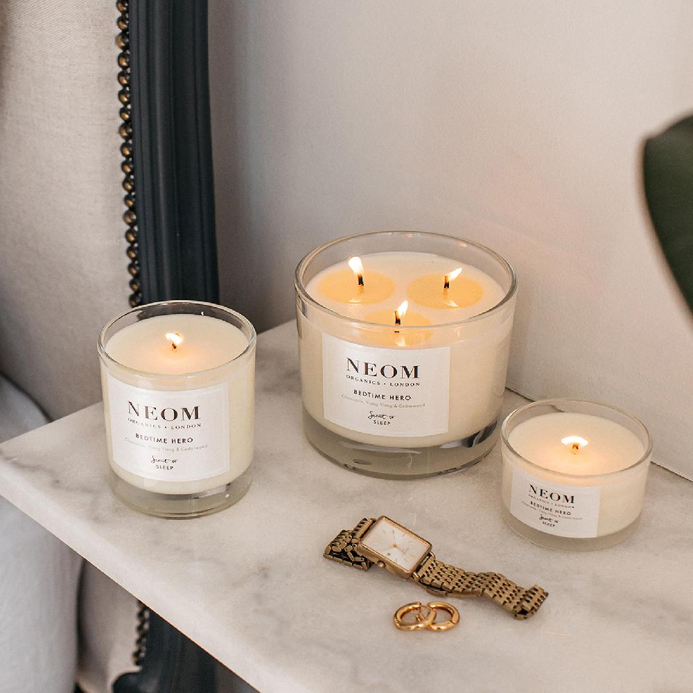 Lookfantastic NEOM Bedtime Hero Standard-Duftkerze 185 G