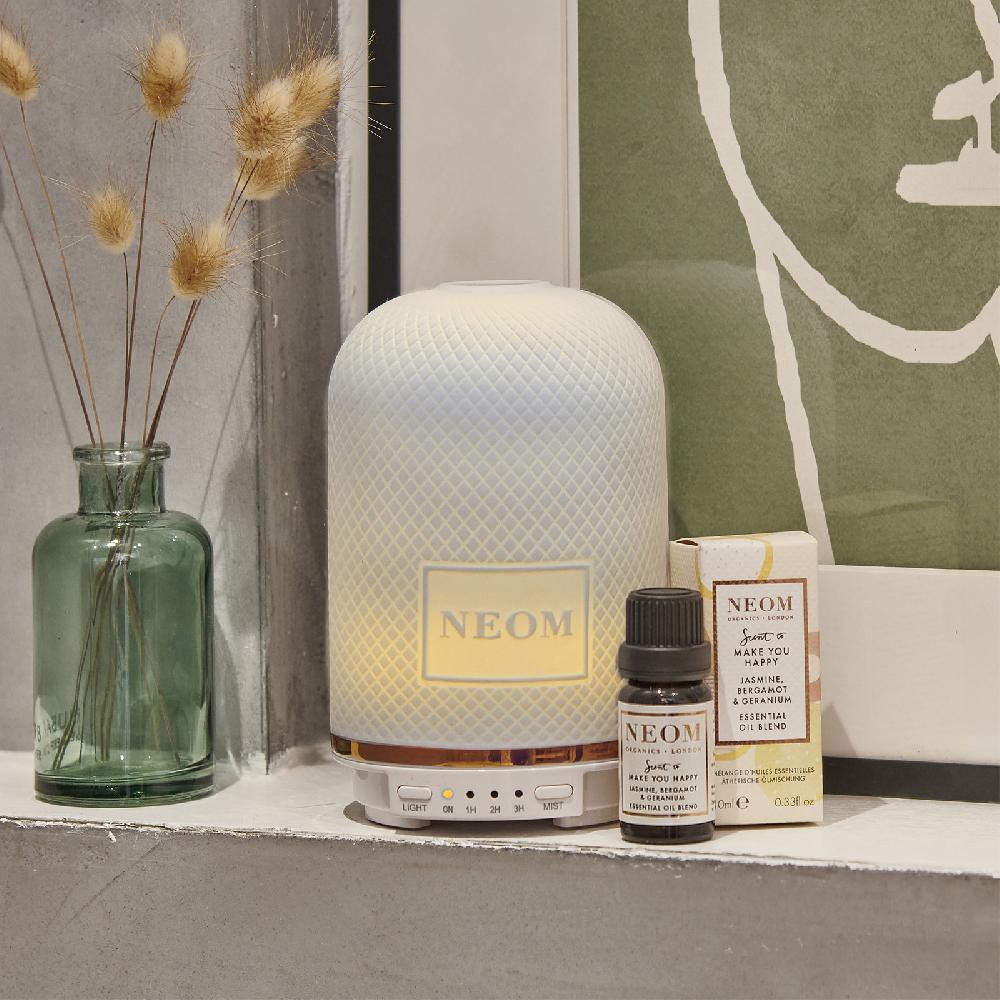 Lookfantastic NEOM Jasmin Bergamotte Und Geranie ätherische Ölmischung 10ml