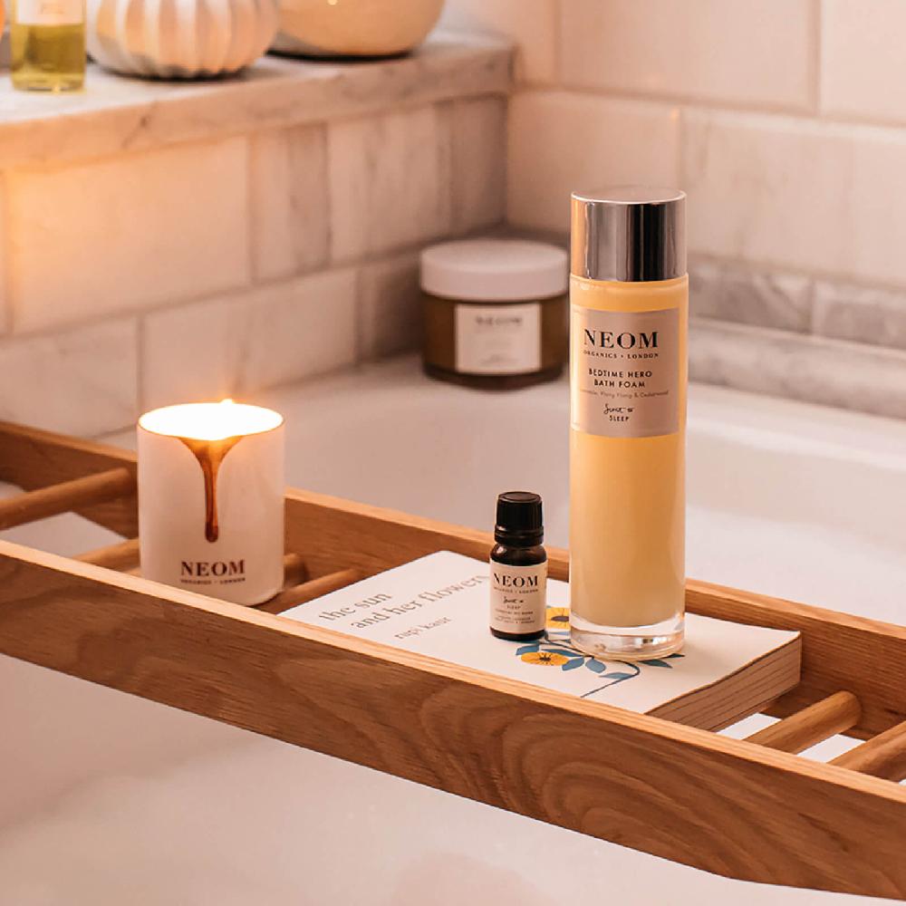 Lookfantastic NEOM Real Luxury De-Stress Intensive Kerze Zur Hautbehandlung