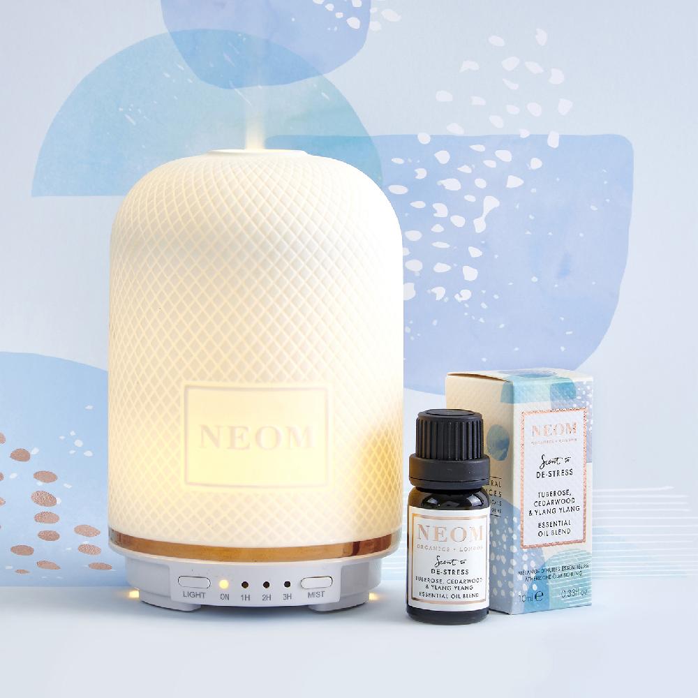 Lookfantastic NEOM Tuberose Zedernholz Und Ylang Ylang ätherische Ölmischung 10ml