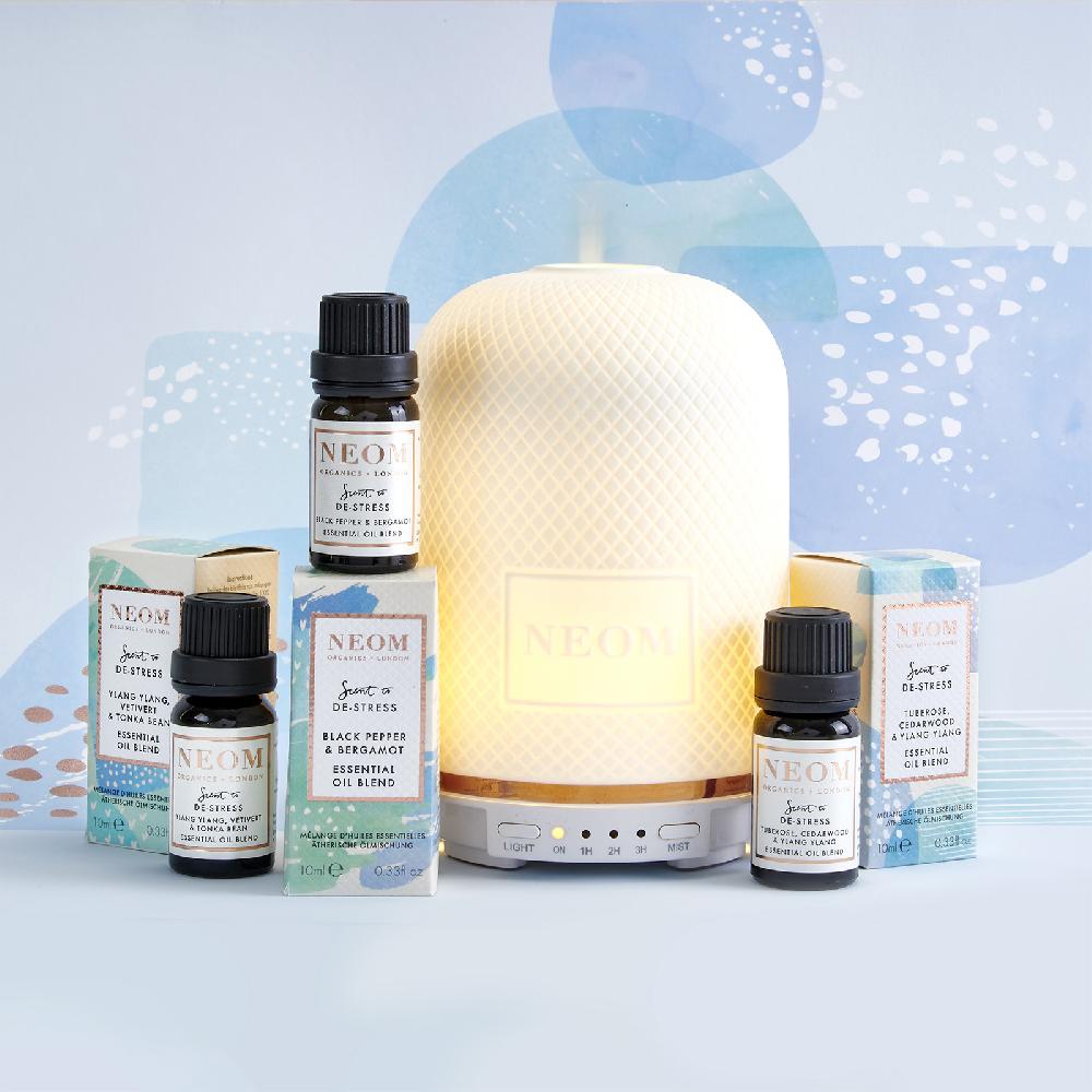 Lookfantastic NEOM Tuberose Zedernholz Und Ylang Ylang ätherische Ölmischung 10ml