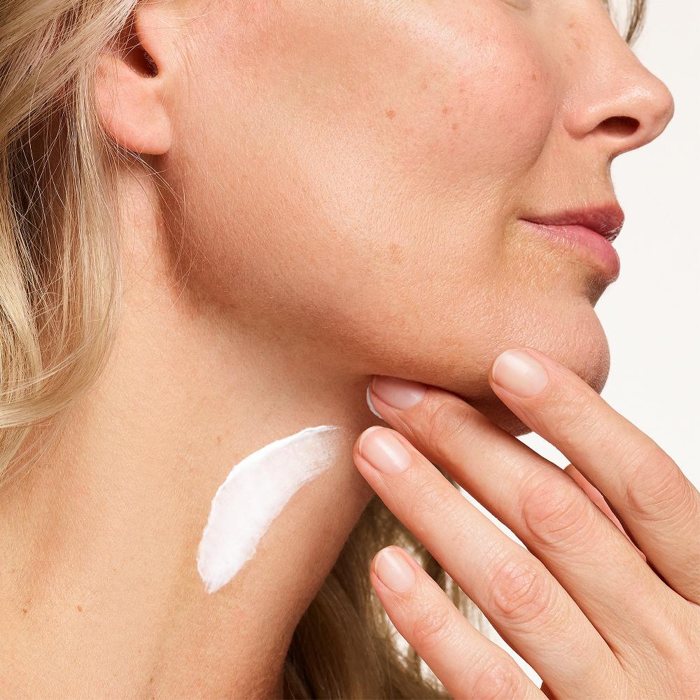 Lookfantastic Neostrata Skin Active Triple Straffende Halscreme Für Reife Haut 80 G