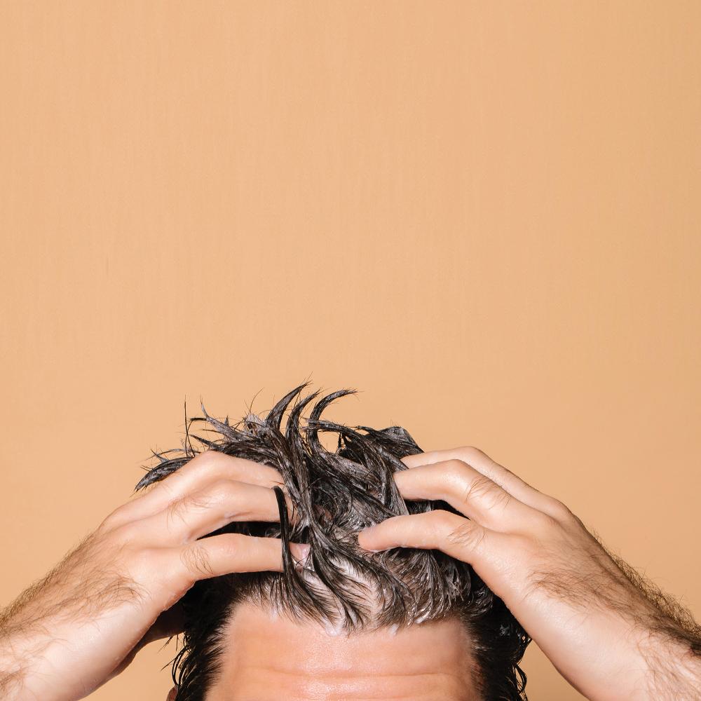 Lookfantastic Olaplex Reisegröße No. 4 Bond Maintenance Stärkendes Und Reparierendes Haarshampoo 100 Ml