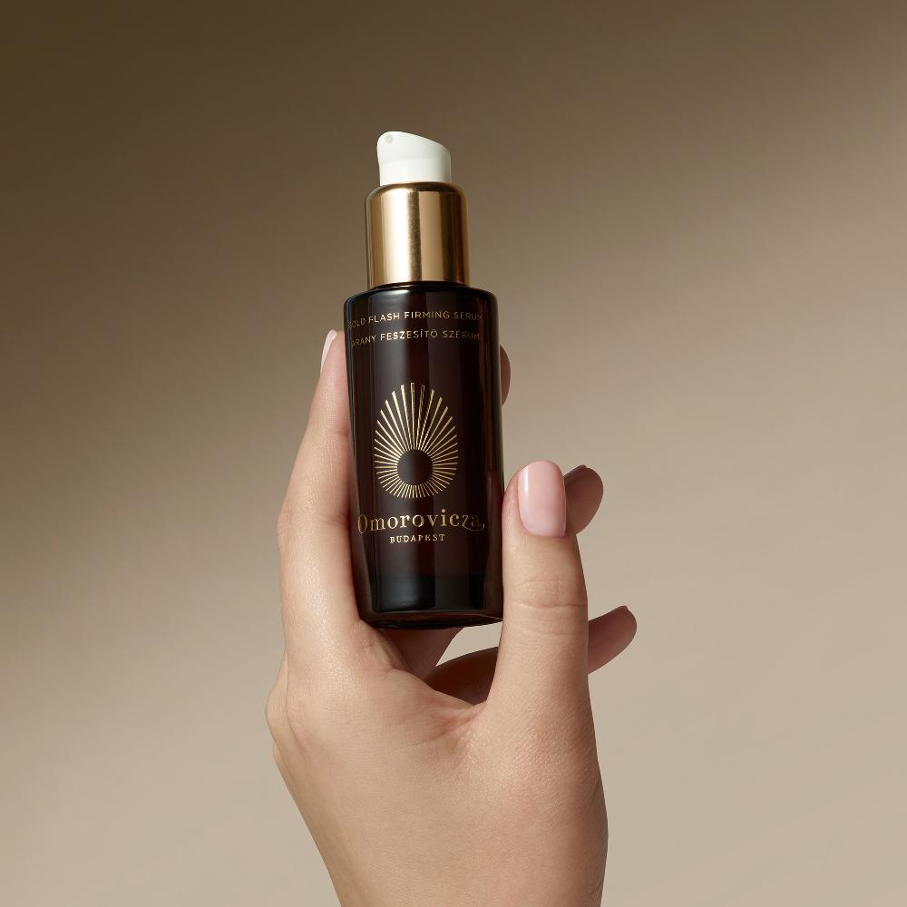 Lookfantastic Omorovicza Gold Flash Straffendes Serum Reisegröße 30 Ml