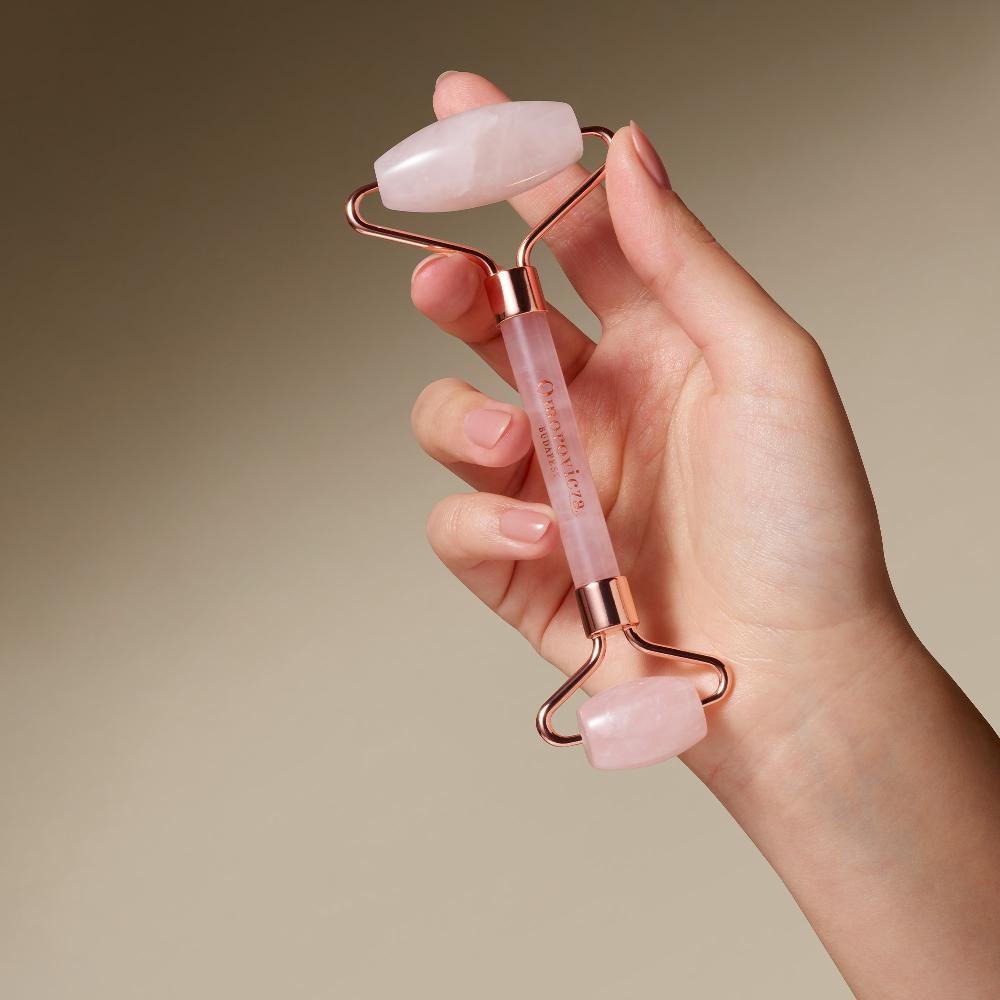 Lookfantastic Omorovicza Rosenquartz-Roller (doppelendig) In Box