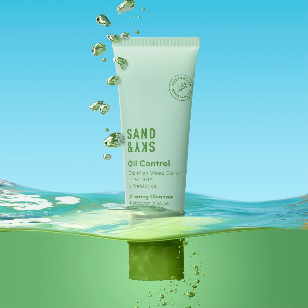 Lookfantastic Sand & Sky Oil Control Clearing Cleanser 120ml