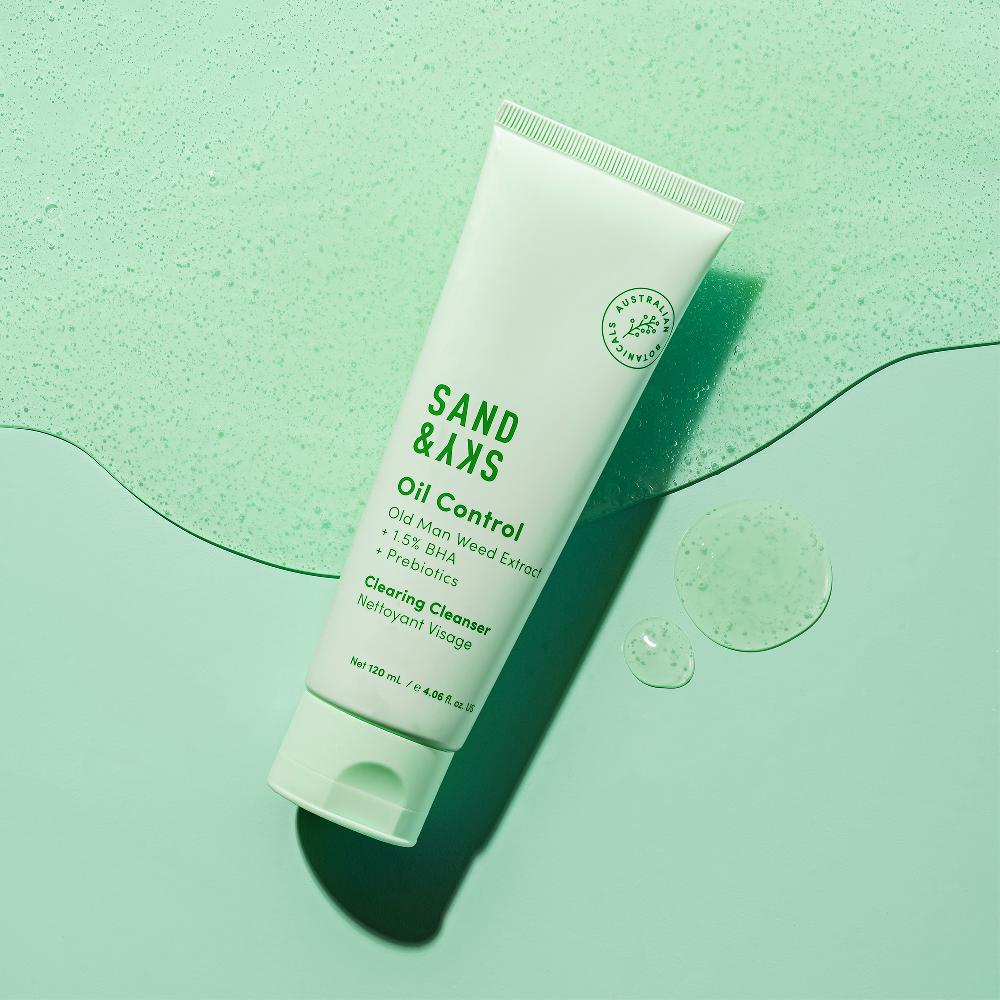 Lookfantastic Sand & Sky Oil Control Clearing Cleanser 120ml