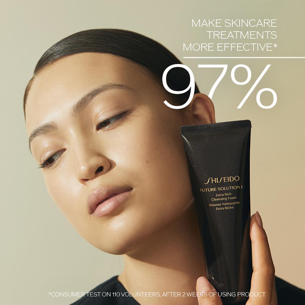 Lookfantastic Shiseido Future Solution LX Extra Rich Cleansing Foam 125 Ml