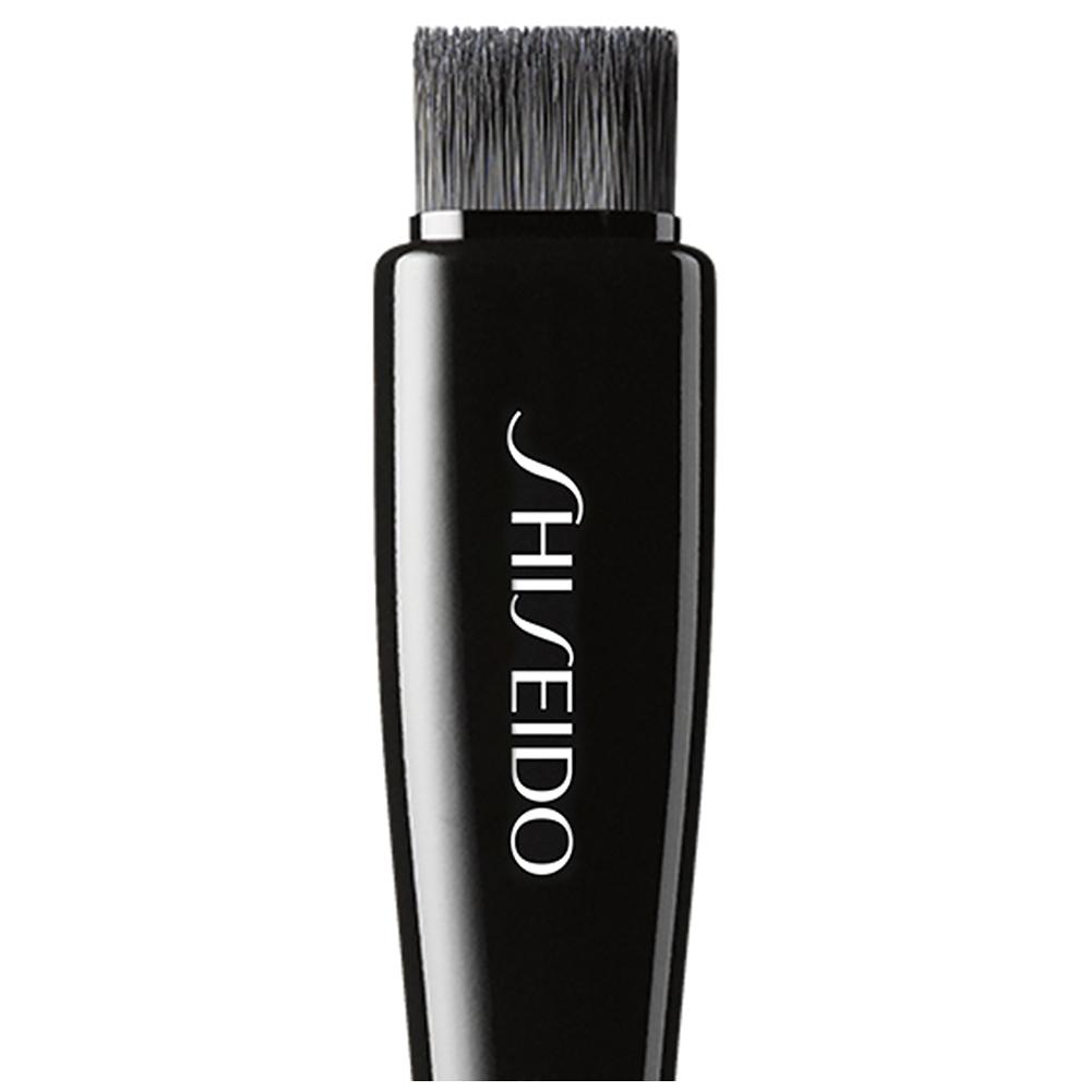 Lookfantastic Shiseido Yane Hake Präzisions-Augenpinsel