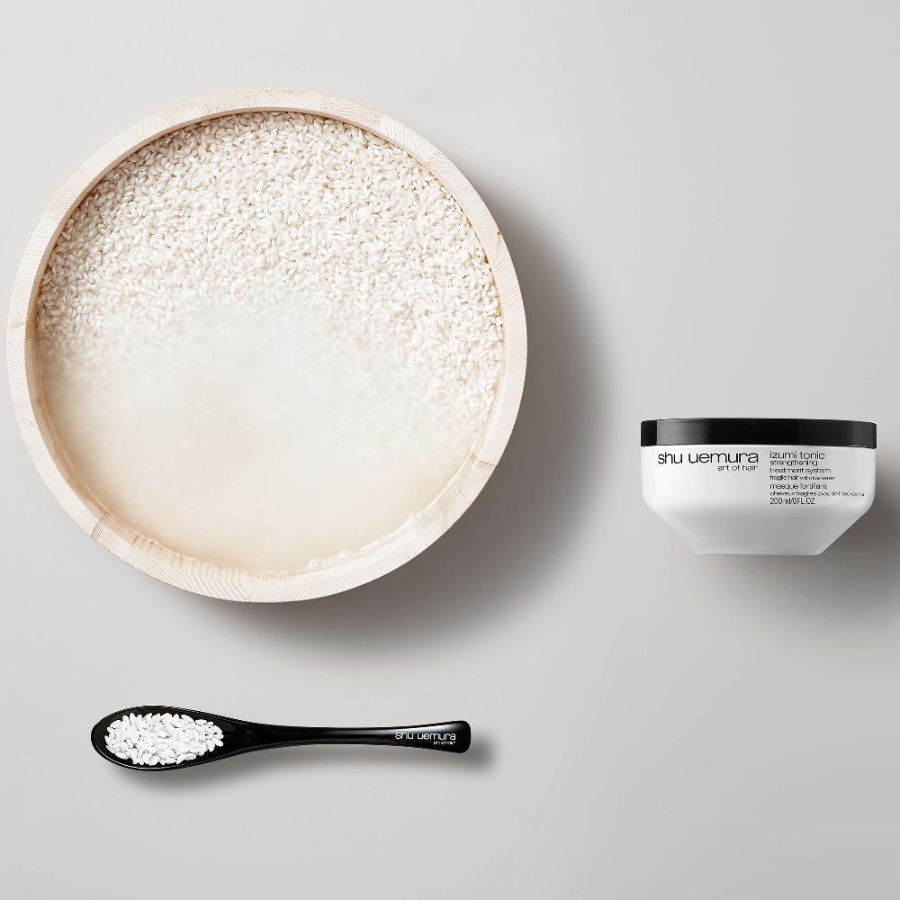 Lookfantastic Shu Uemura Izumi Tonic Stärkende Haarmaskenbehandlung Mit Reiswasser Für Brüchiges Haar 200 Ml