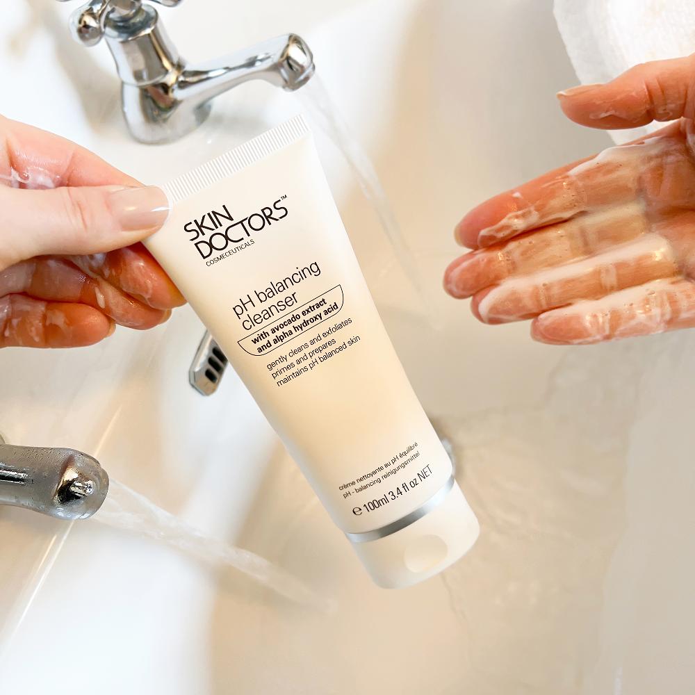 Lookfantastic Skin Doctors PH Balancing Face Cleanser 100ml