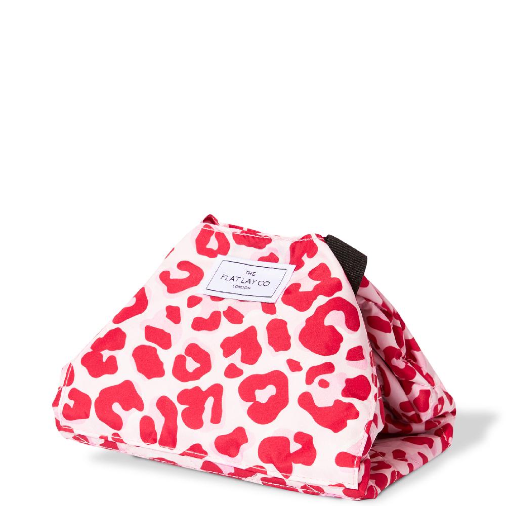 Lookfantastic The Flat Lay Co. Drawstring Bag - Pink Leopard