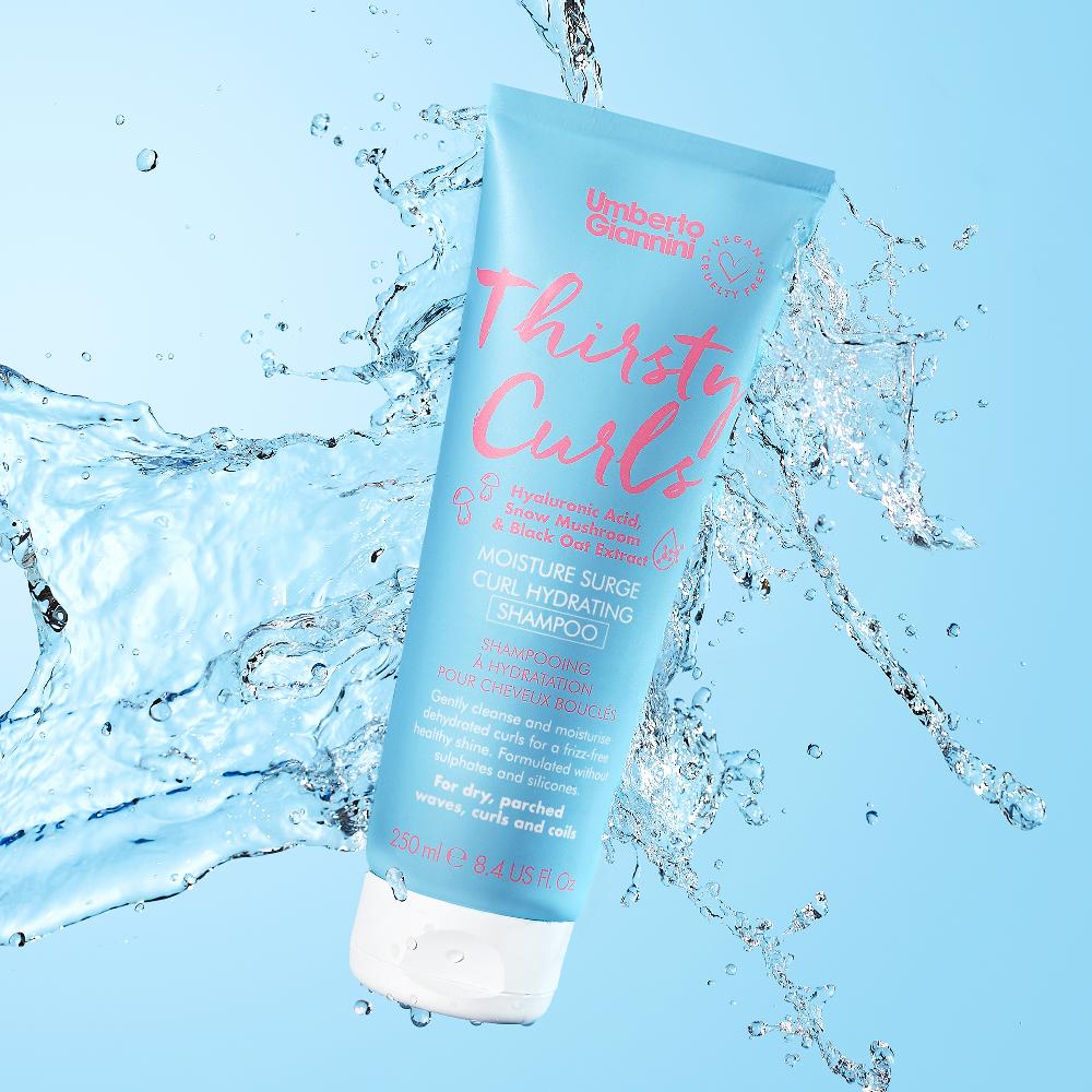 Lookfantastic Umberto Giannini Thirsty Curls Moisture Surge Feuchtigkeitsspendendes Lockenshampoo 250 Ml