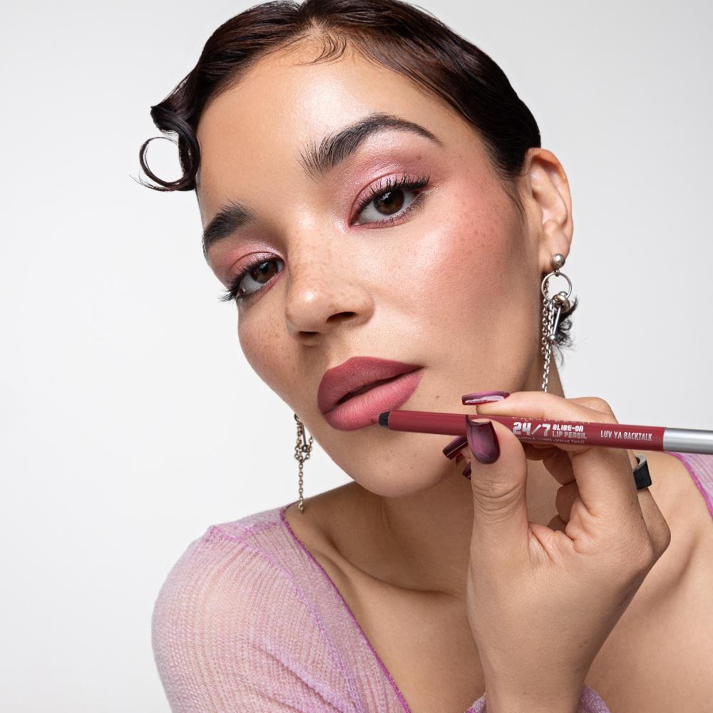 Lookfantastic Urban Decay 24/7 Glide-On Lip Pencil Give Em Backtalk