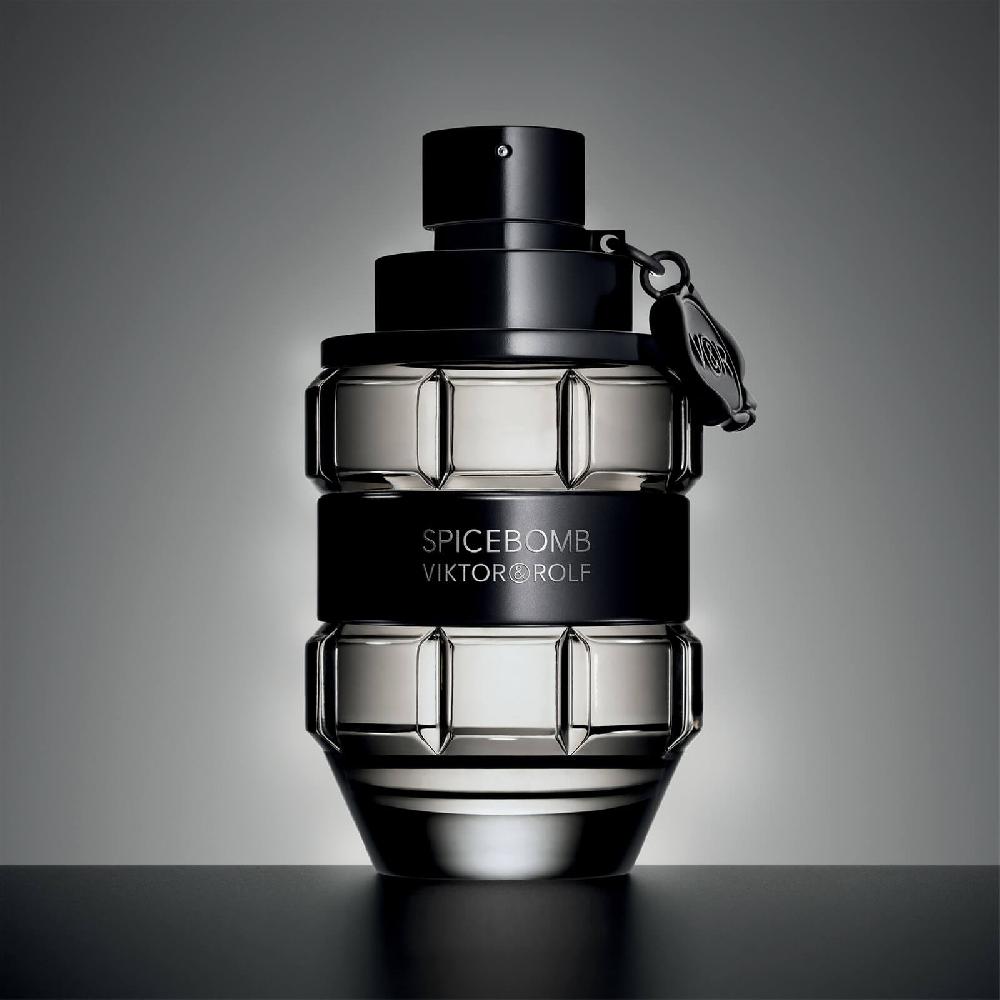 Lookfantastic Viktor & Rolf Spicebomb Eau De Toilette - 50ml