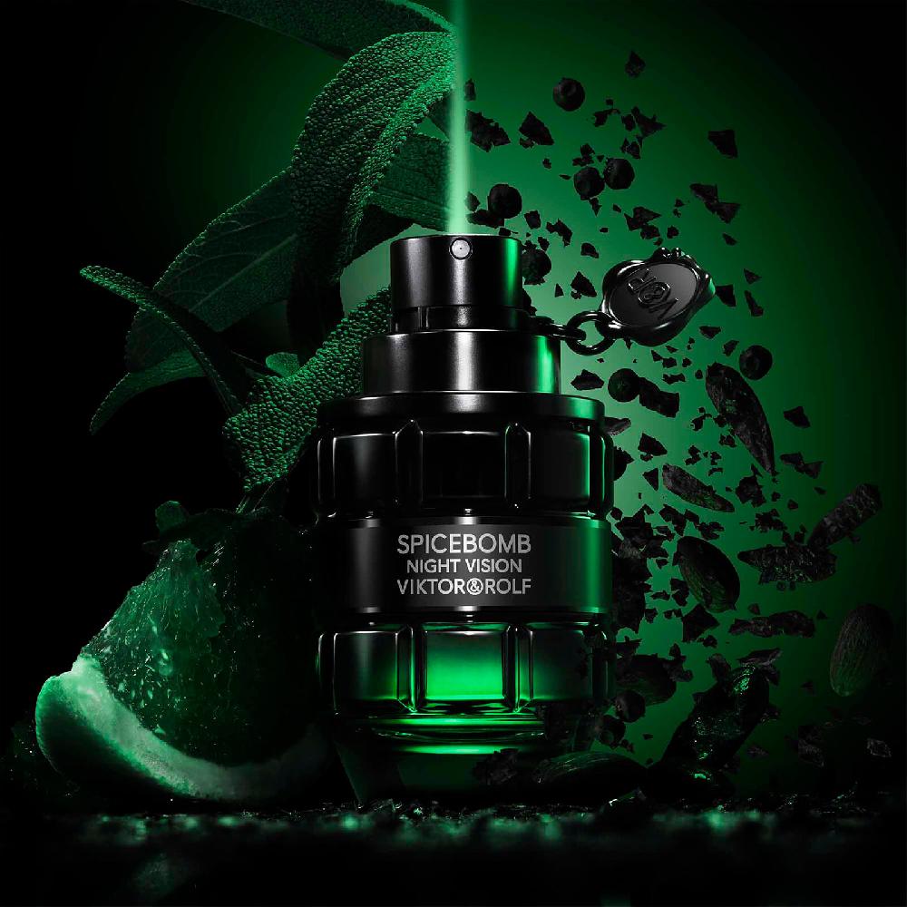 Lookfantastic Viktor & Rolf Spicebomb Night Vision Eau De Toilette - 90ml