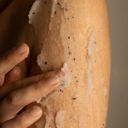 Elemis Elemis Body Exotics Frangipani Monoi Salt Glow Körperpeeling