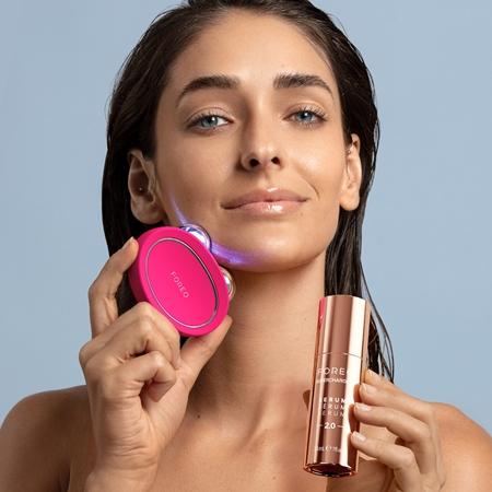 FOREO FOREO BEAR™ 2 Tonisierendes Mikrostrom-Gerät Für Das Gesicht