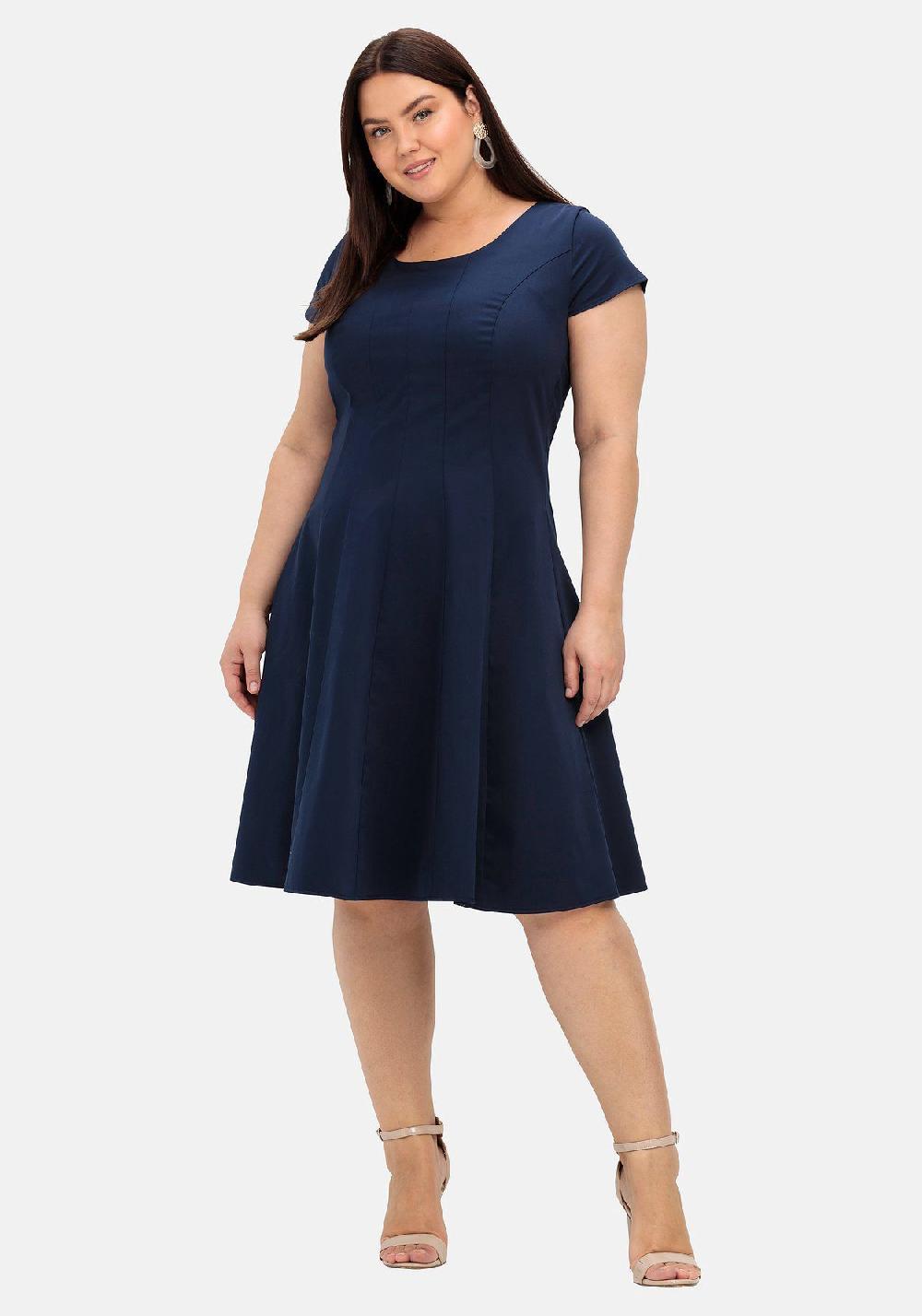 Sheego Bahnenkleid In Bahnenform