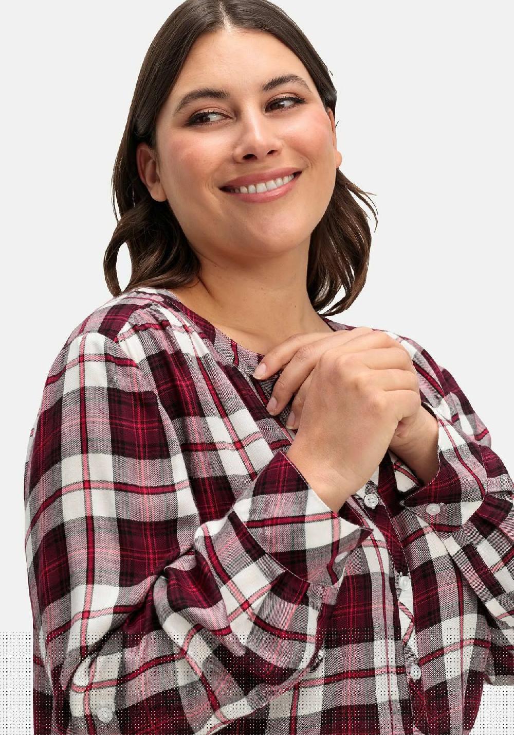 Sheego Karierte Bluse Mit Rundhalsausschnitt