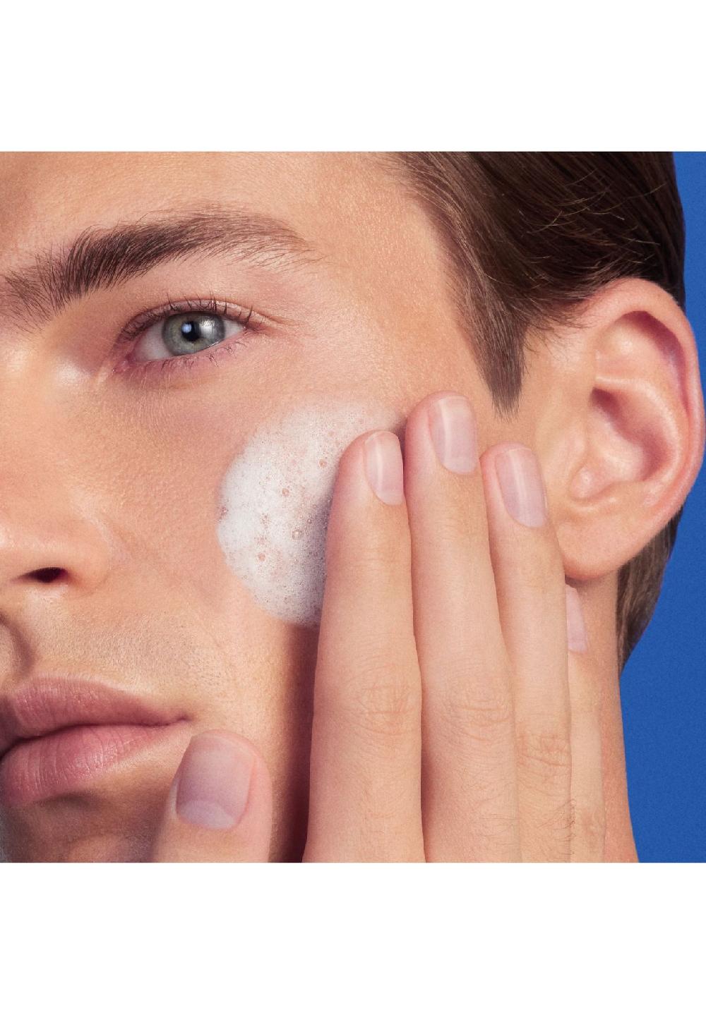 BIOTHERM HOMME BASICS LINE Cleanser