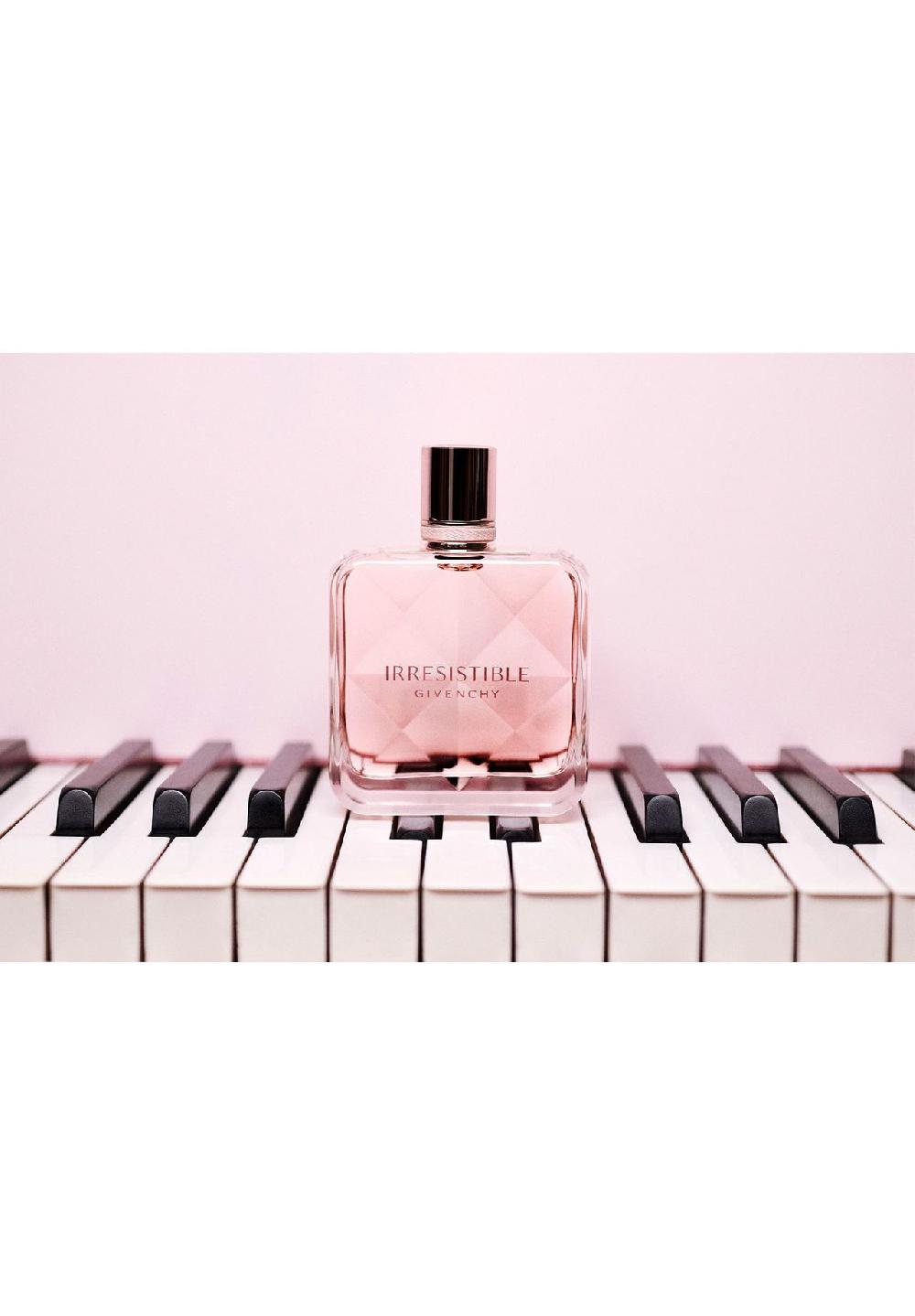 GIVENCHY IRRÉSISTIBLE Eau De Parfum