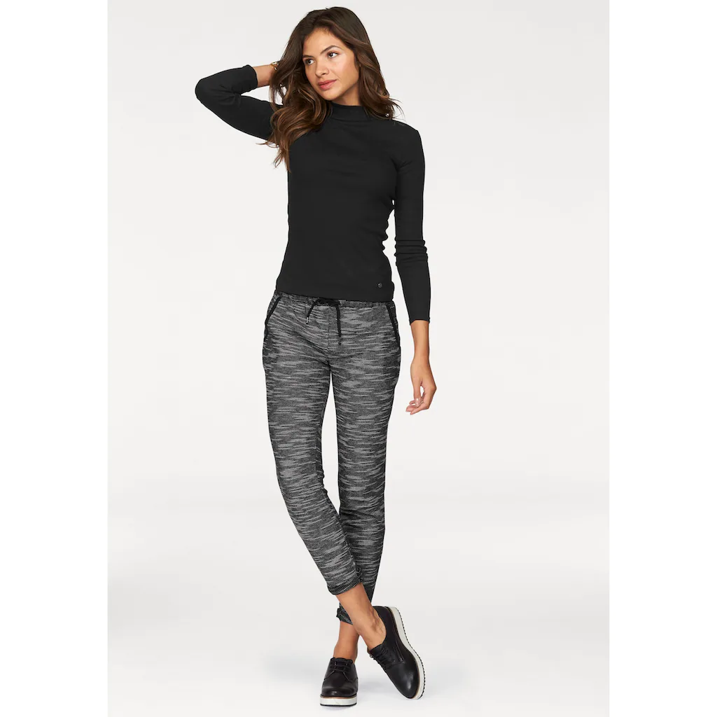 AJC Langarmshirt Langärmelig Basic-Stil Stehkragen Ideal Für Büro Und Freizeit