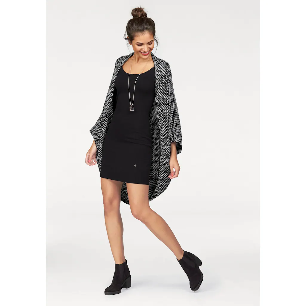 AJC Strickkleid Figurbetont Aus Viskose Und Polyamid Langarm Mit Rippbündchen