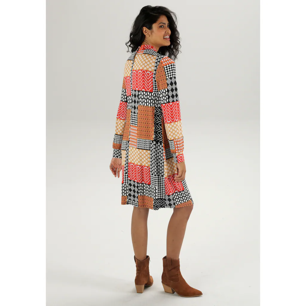 Aniston CASUAL Jerseykleid Mit Extravagantem Mustermix Im Patch-Dessin