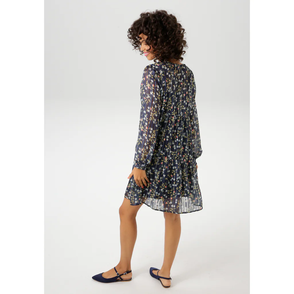 Aniston CASUAL Minikleid (mit Jersey Unterkleid) Mit Glanzfäden Verziertem Blumendruck - NEUE KOLLEKTION