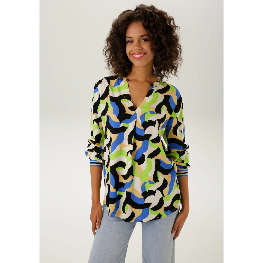 Aniston CASUAL Schlupfbluse mit trendfarbenen graphischen Druck