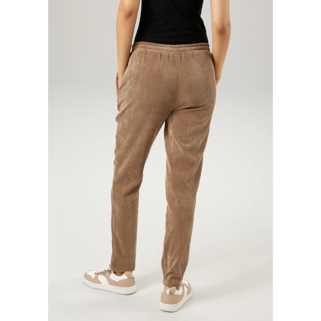 Aniston CASUAL Schlupfhose Aus Trendigem Elastischen Cord