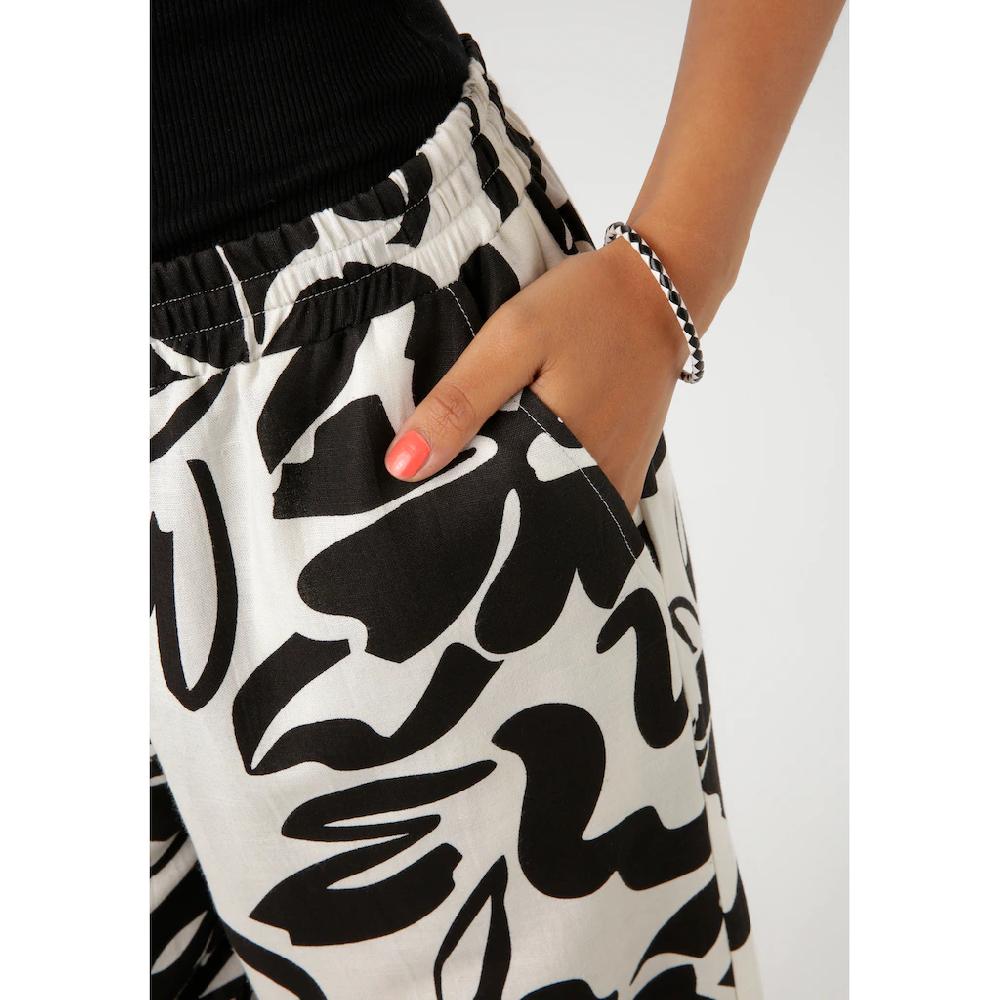 Aniston CASUAL Schlupfhose Mit Großflächigen Blättern Bedruckt - NEUE KOLLEKTION