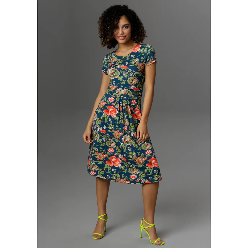 Aniston CASUAL Sommerkleid mit farbenfrohem Blumendruck