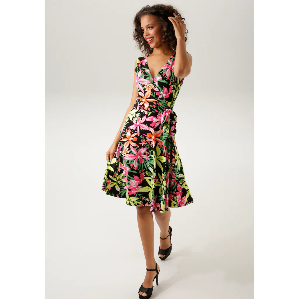 Aniston CASUAL Sommerkleid Mit Farbenfrohem Großflächigem Blumendruck - Jedes Teil Ein Unikat