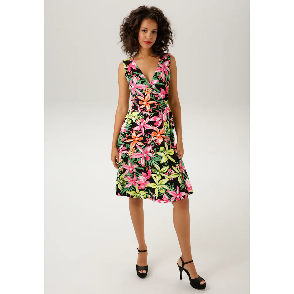 Aniston CASUAL Sommerkleid mit farbenfrohem großflächigem Blumendruck - jedes Teil ein Unikat