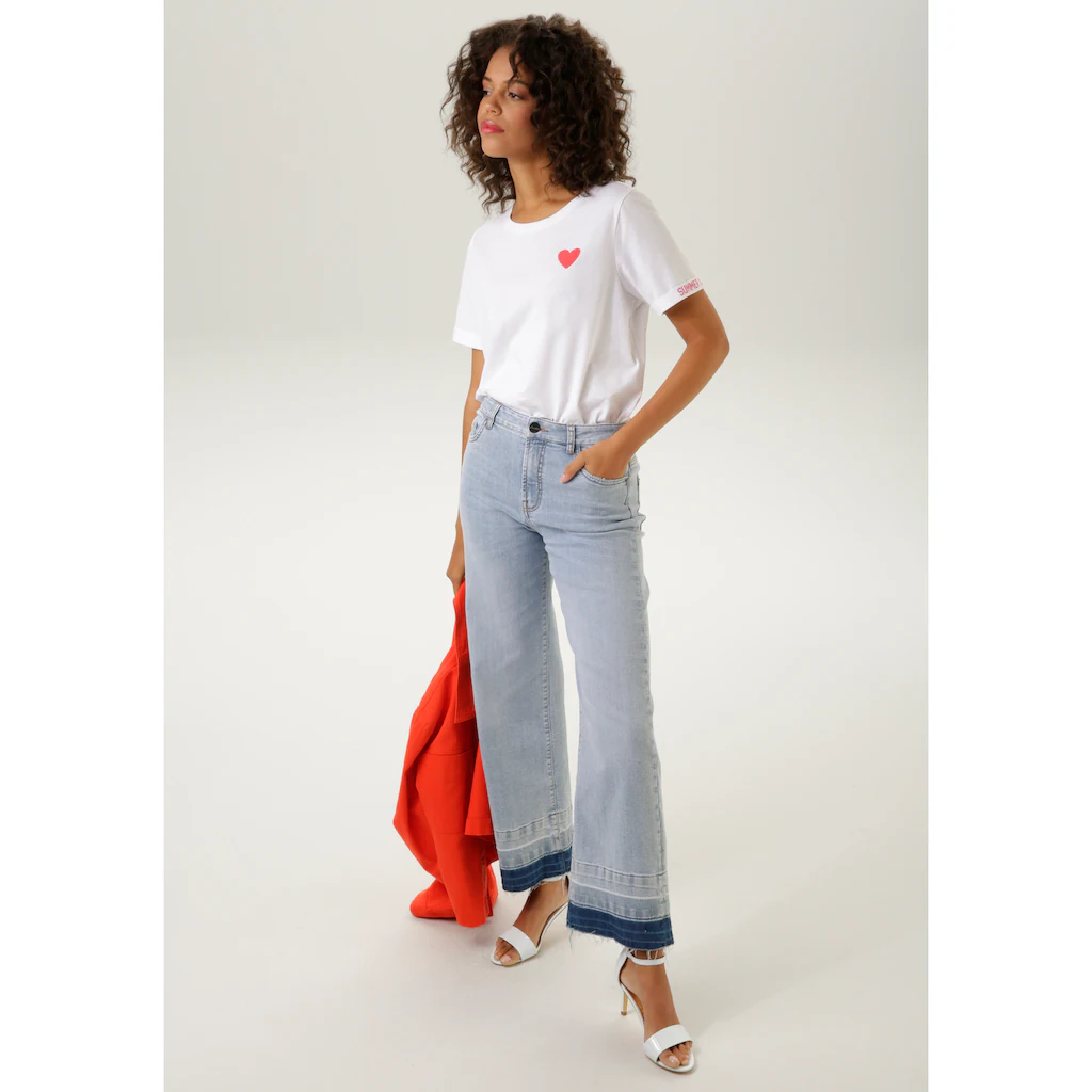 Aniston CASUAL Straight-Jeans Mit Trendiger Waschung Am Leicht Ausgefranstem Saum