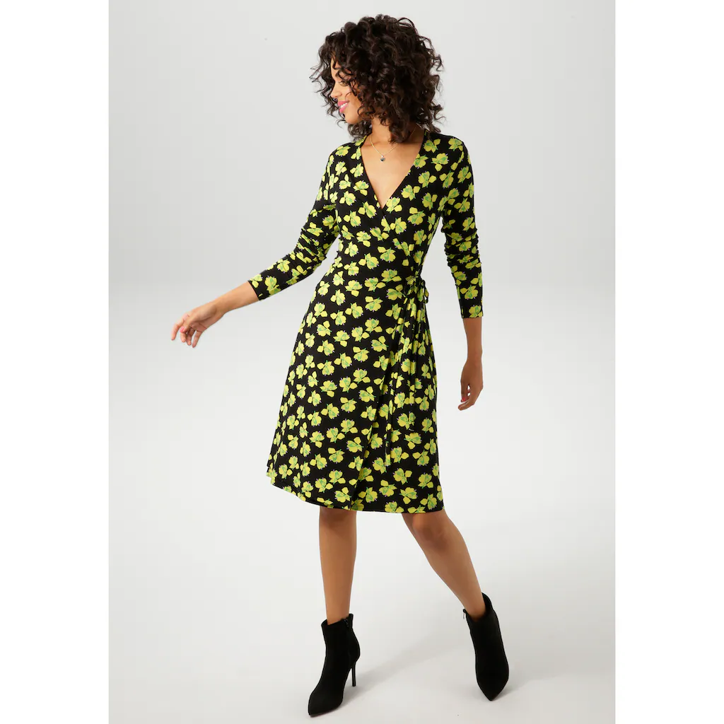Aniston CASUAL Wickelkleid Mit Kunstvollen Blüten Bedruckt - NEUE KOLLEKTION